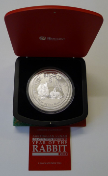 AUSTRALIEN LUNAR II HASE 2011, 1 kg Silber PP